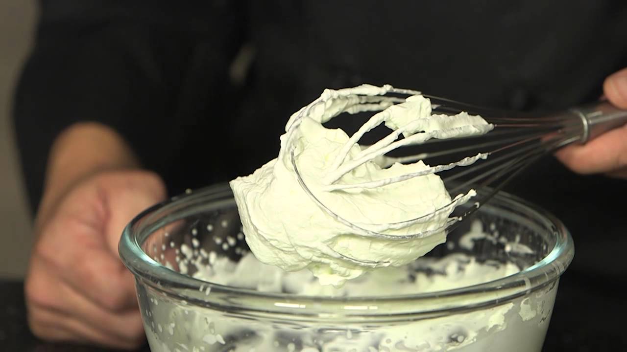 Réaliser une crème fouettée  - trucs et Astuces culinaires - Auchan