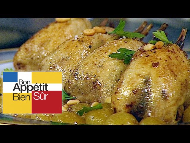 Cailles aux grains de raisin et pignons de pain [Recette]