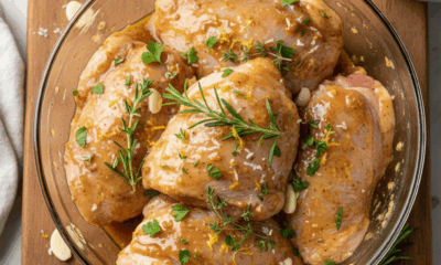 découvrez des idées de marinades faciles et parfumées pour sublimer vos cuisses de poulet et régaler toute la famille avec des saveurs irrésistibles.