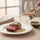découvrez la recette classique de la sauce au poivre pour sublimer parfaitement une pièce de bœuf. simple, rapide et délicieuse, cette sauce ajoutera une touche gourmande à vos plats.