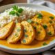 découvrez notre recette rapide et savoureuse d'émincé de poulet au curry, idéale pour un repas délicieux en toute simplicité.