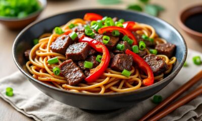 découvrez une recette facile de nouilles sautées au bœuf, idéale pour un repas rapide et savoureux en toute simplicité.