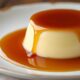 découvrez la crème renversée au caramel, un dessert classique qui évoque les saveurs de l'enfance. simple, gourmand et irrésistible, parfait pour toutes les occasions.